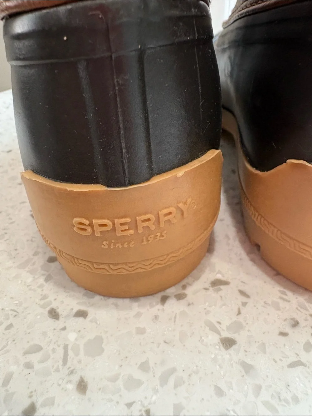 Sperry port duck